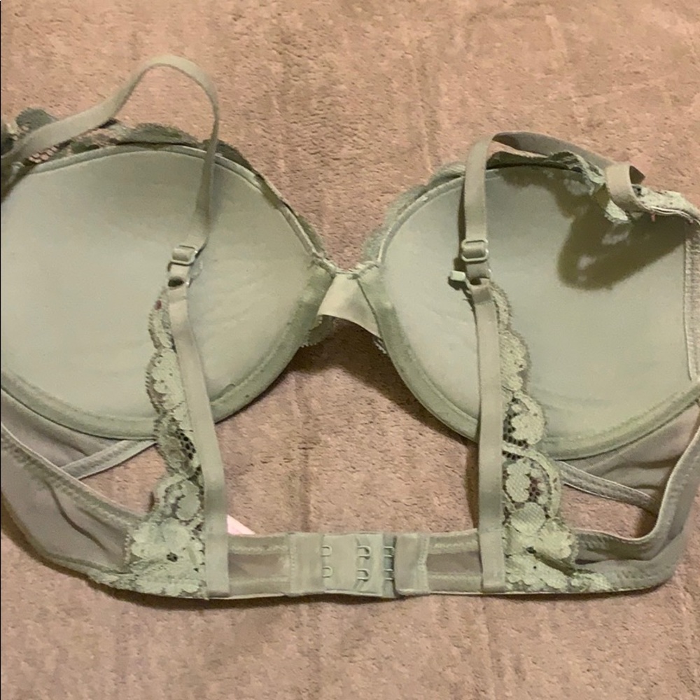 Bra - Picture 2 of 2